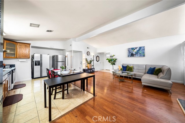 Detail Gallery Image 3 of 39 For 18022 Ardath, Torrance,  CA 90504 - 3 Beds | 2 Baths