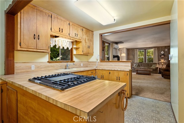 10899 Highway 175, Kelseyville CA: https://media.crmls.org/medias/83357403-1be5-4e63-a135-5ed00b37aaea.jpg