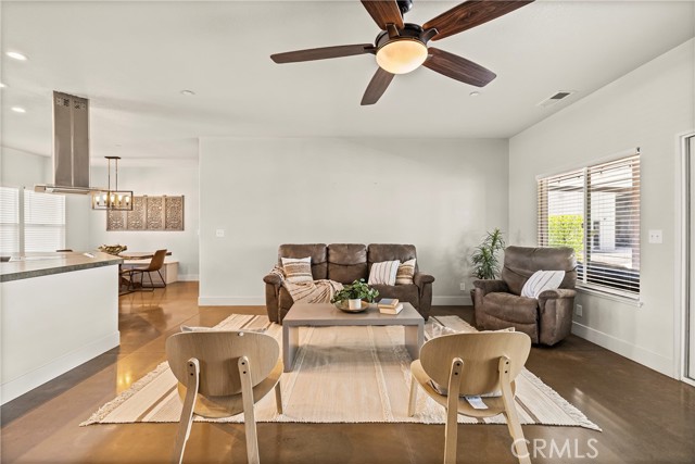 Detail Gallery Image 10 of 48 For 4209 Caballo Way, Chico,  CA 95973 - 3 Beds | 2/1 Baths