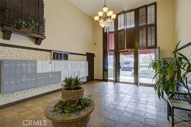 Detail Gallery Image 28 of 33 For 5454 Zelzah Ave #315,  Encino,  CA 91316 - 2 Beds | 2 Baths