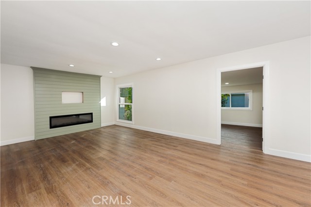 Detail Gallery Image 3 of 22 For 12814 Downey, Downey,  CA 90242 - 3 Beds | 1 Baths