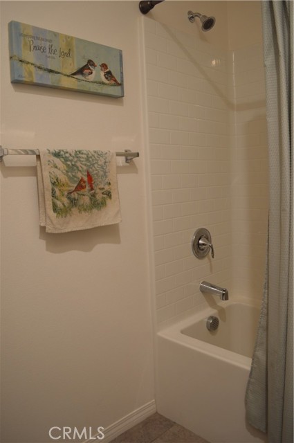 Detail Gallery Image 7 of 58 For 17026 Schneider St, Fontana,  CA 92336 - 5 Beds | 4 Baths