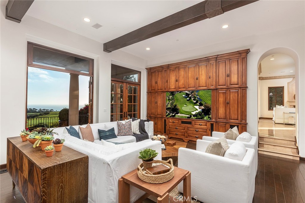 83374a43 6993 490e 8a45 59980ad71025