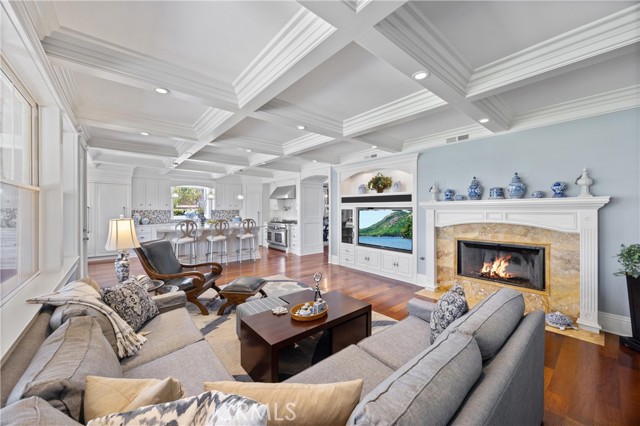 11 Chaparral Court, Rancho Santa Margarita CA: https://media.crmls.org/medias/8338bc87-5967-4162-a073-3371a4ea49ca.jpg