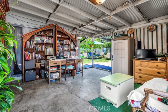 8748 Sylmar Avenue, Panorama City CA: https://media.crmls.org/medias/833905c0-53f5-4619-b48e-800a1aa8833b.jpg