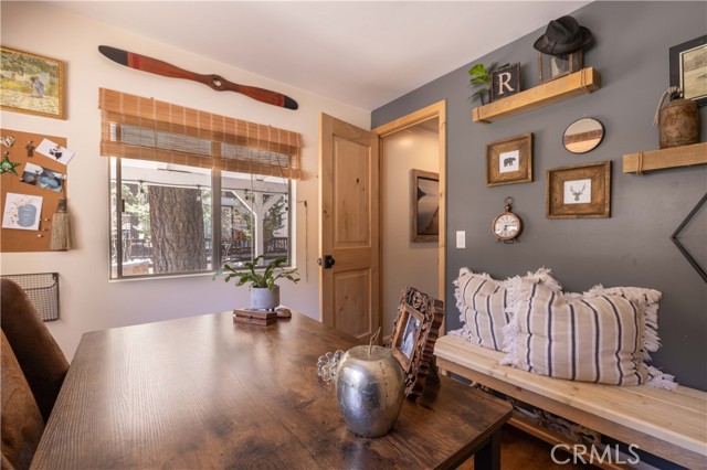 Detail Gallery Image 23 of 31 For 41150 Lahontan #E-2,  Big Bear Lake,  CA 92315 - 2 Beds | 2 Baths