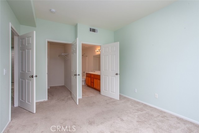 Detail Gallery Image 15 of 21 For 27009 Channel Ln #2,  Valencia,  CA 91355 - 2 Beds | 2 Baths