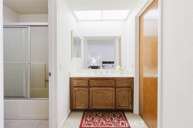 11827 Loma Drive, Whittier CA: https://media.crmls.org/medias/83397882-0e90-43cc-8f5a-dd5e4f36aee2.jpg