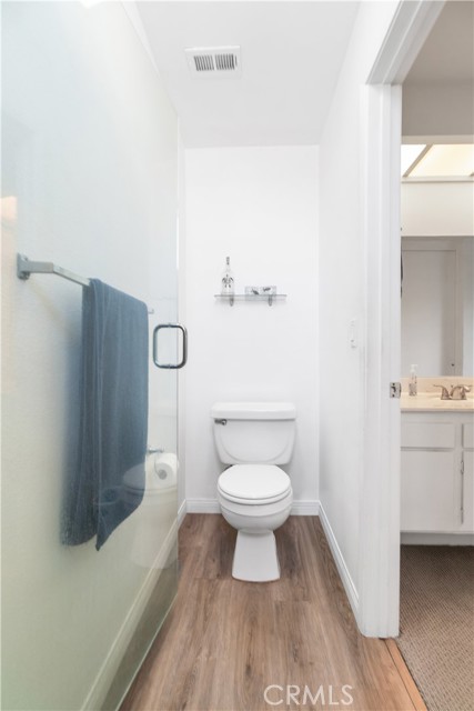 Detail Gallery Image 30 of 37 For 1517 237th, Harbor City,  CA 90710 - 4 Beds | 3 Baths