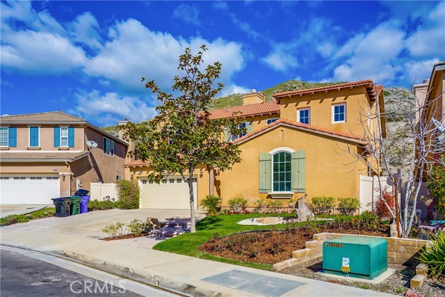Detail Gallery Image 1 of 1 For 29178 Bentley Way, Canyon Country,  CA 91387 - 4 Beds | 3/1 Baths