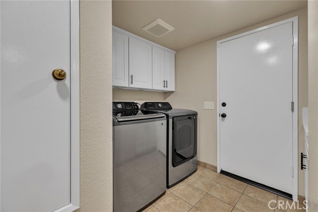 21020 Bryan Circle, Walnut CA: https://media.crmls.org/medias/833b47e4-0475-41dd-bd69-9c4fdc04466d.jpg