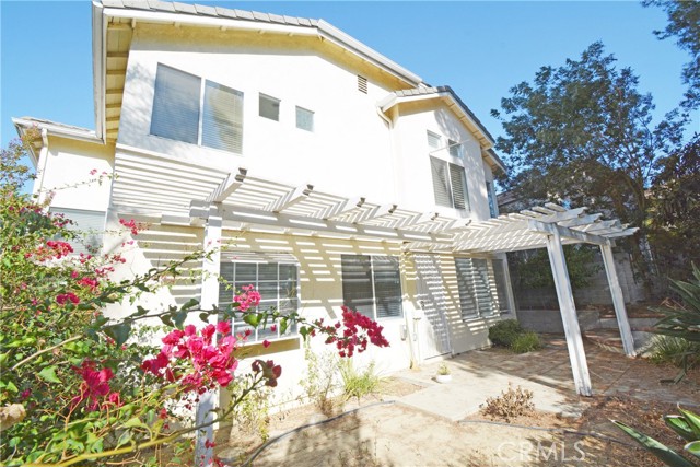 1528 Rancho Hills Dr, Chino Hills CA: https://media.crmls.org/medias/833be751-30a5-48f5-a7af-9a6c4272985c.jpg