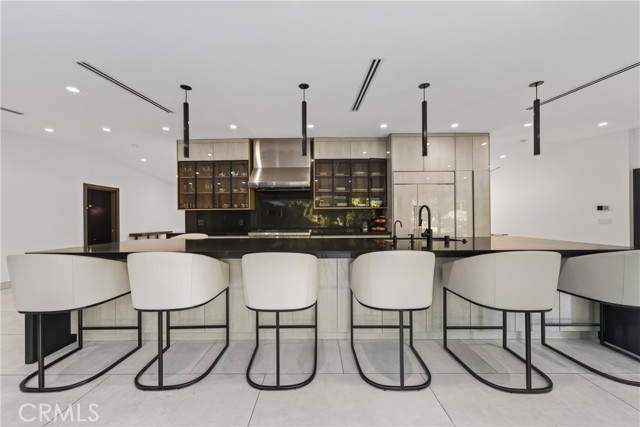 Detail Gallery Image 22 of 62 For 20431 Germain, Chatsworth,  CA 91311 - 5 Beds | 3/1 Baths