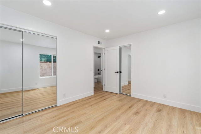 146 N Quail Lane, Orange CA: https://media.crmls.org/medias/833ddbcb-68b2-4599-bec3-2432af45d02e.jpg
