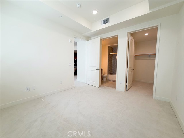 Detail Gallery Image 18 of 33 For 168 S Monterey St #212,  Alhambra,  CA 91801 - 2 Beds | 2/1 Baths