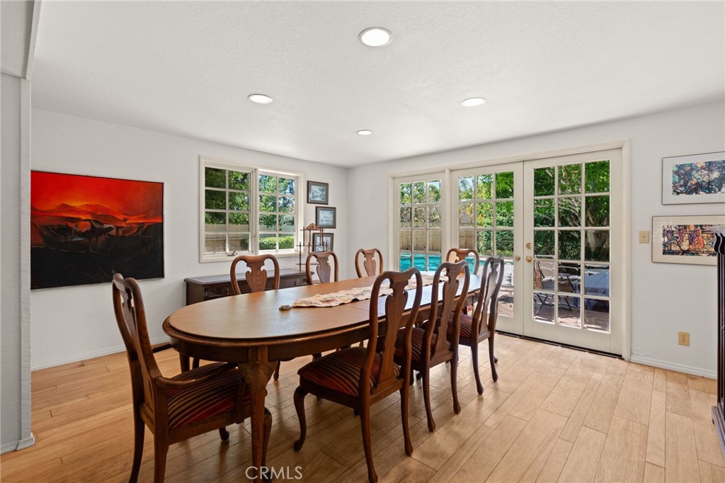 MLS #OC25155618 img 11