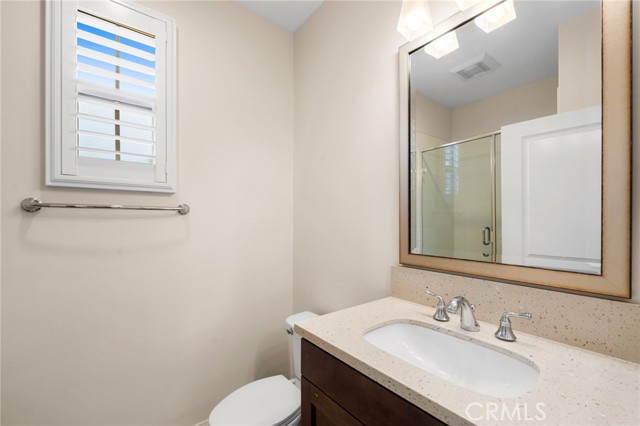 Detail Gallery Image 8 of 26 For 206 Bancroft, Irvine,  CA 92620 - 4 Beds | 3 Baths