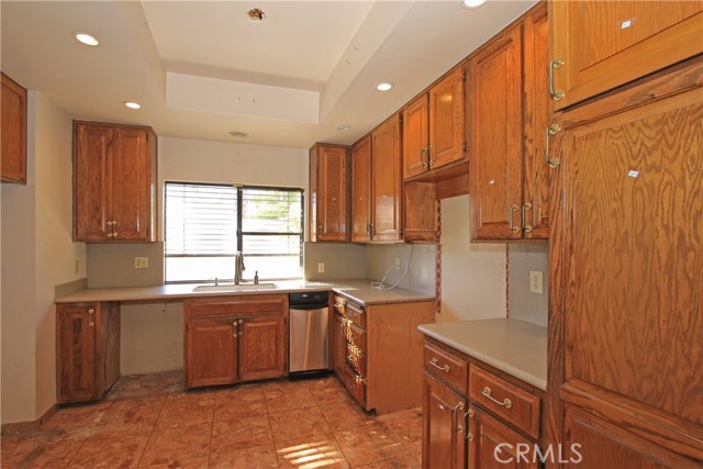Image 11 for 1451  E Amado RD