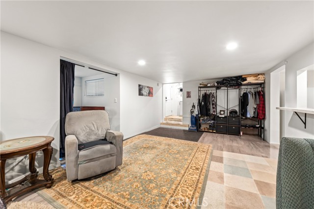 5893 Oak Knolls Road, Simi Valley CA: https://media.crmls.org/medias/8341585a-5ffe-407c-9952-26aa50384bd0.jpg