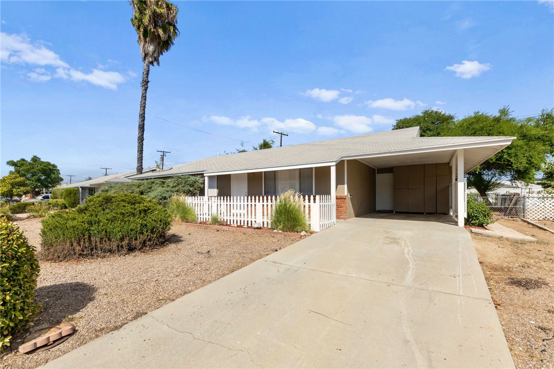 28478 Murrieta Road, Menifee, California 92586, 3 Bedrooms Bedrooms, ,2 BathroomsBathrooms,Residential,For Sale,28478 Murrieta Road,CRPW24182464