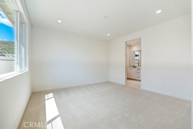 28903 Terrane Court, Canyon Country CA: https://media.crmls.org/medias/8344e737-02d9-48db-b7fc-b47fa8ea593a.jpg