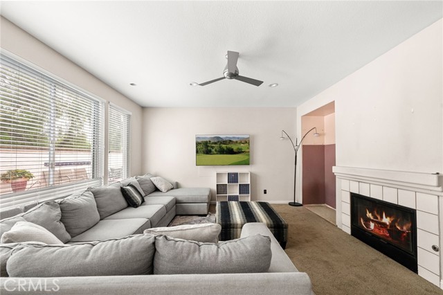 Detail Gallery Image 22 of 55 For 3905 Posada Ct, Oceanside,  CA 92058 - 3 Beds | 3 Baths