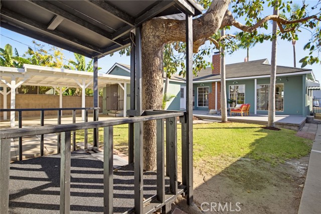 4219 Artesia photo 39