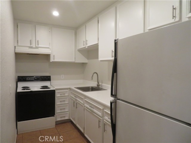 Detail Gallery Image 8 of 29 For 2857 N Los Felices Rd #106,  Palm Springs,  CA 92262 - 1 Beds | 1 Baths