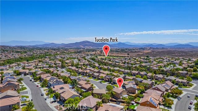 38209 Talavera Court, Murrieta CA: https://media.crmls.org/medias/8347156d-2215-464b-8bf4-b30db1109917.jpg