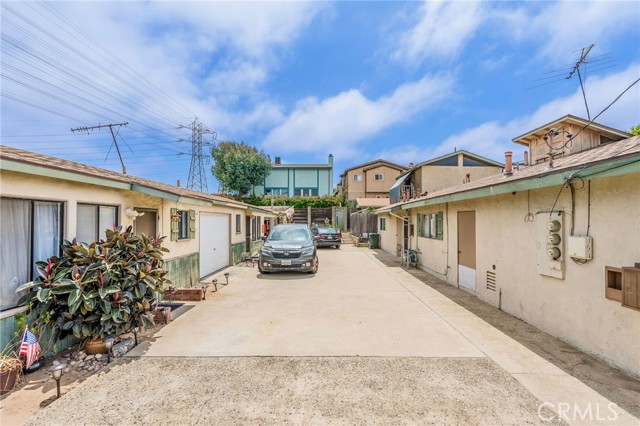 2500 Carnegie Lane, Redondo Beach, California 90278, 5 Bedrooms Bedrooms, ,4 BathroomsBathrooms,Residential,Sold,Carnegie,PW24119833