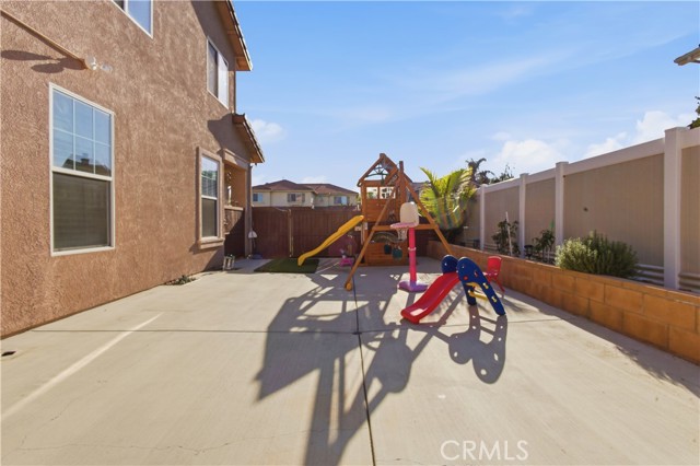 Detail Gallery Image 5 of 33 For 33671 Marigold, Murrieta,  CA 92563 - 5 Beds | 3 Baths