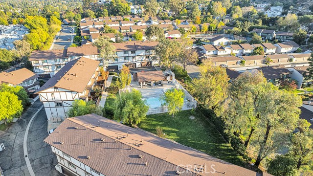 Detail Gallery Image 2 of 31 For 10480 Sunland Bld #20,  Sunland,  CA 91040 - 3 Beds | 3 Baths