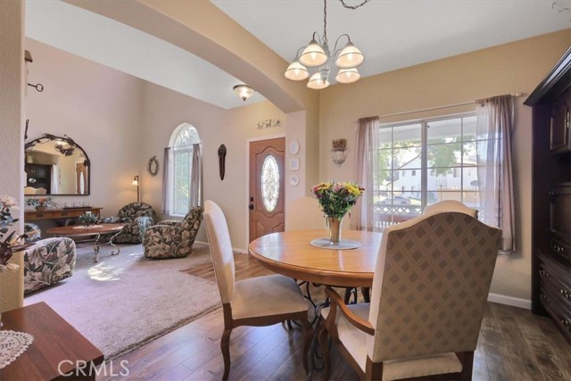 Detail Gallery Image 10 of 63 For 1856 Rutherford Ct, Yuba City,  CA 95993 - 4 Beds | 2/1 Baths