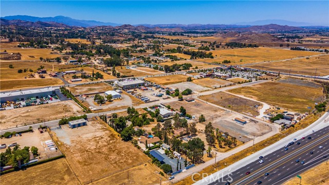 33315 OLD HWY 395/215, Menifee, California 92584, ,Commercial Sale,For Sale,OLD HWY 395/215,IV21150670