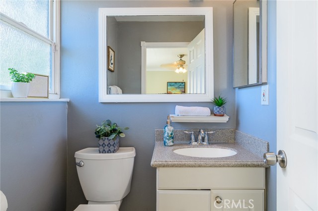 Detail Gallery Image 20 of 41 For 5681 Stardust Dr, Huntington Beach,  CA 92647 - 3 Beds | 2 Baths