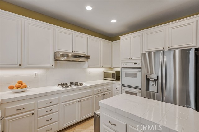 11771 Coorsgold Lane, Porter Ranch CA: https://media.crmls.org/medias/834ba6d3-822a-491e-b2b4-9c448e0e4058.jpg