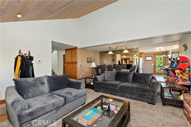 Detail Gallery Image 7 of 41 For 1242 Kayah Dr, Big Bear City,  CA 92314 - 3 Beds | 3/1 Baths