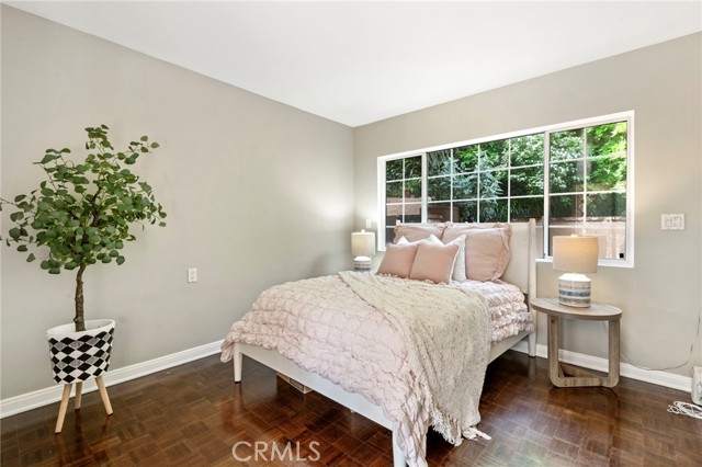 Detail Gallery Image 18 of 45 For 3250 Velma Dr, Los Angeles,  CA 90068 - 3 Beds | 2 Baths
