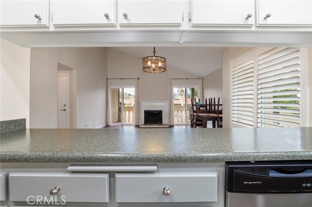 Detail Gallery Image 15 of 27 For 248 Oakleaf, Thousand Oaks,  CA 91360 - 1 Beds | 1 Baths