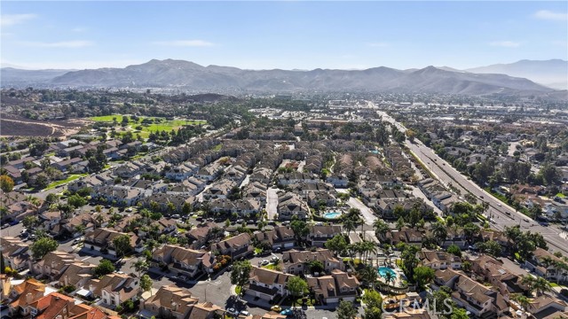 Detail Gallery Image 38 of 41 For 2252 Ascot, Corona,  CA 92879 - 3 Beds | 2/1 Baths
