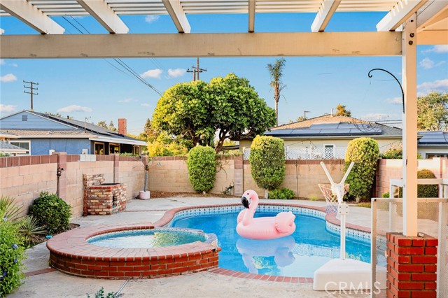 11315 Groveside Avenue, Whittier CA: https://media.crmls.org/medias/834d2996-c72c-4a00-95f2-ce3250b97be3.jpg