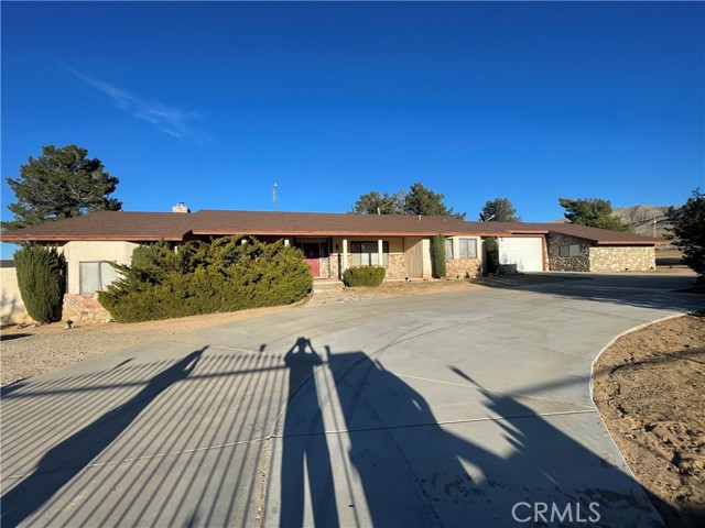 Detail Gallery Image 38 of 58 For 19574 Happy Valley, Apple Valley,  CA 92308 - 4 Beds | 3/1 Baths