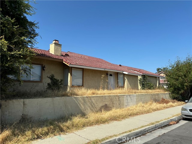 Detail Gallery Image 1 of 1 For 6173 Karianne Ln, Jurupa Valley,  CA 92509 - 3 Beds | 2 Baths