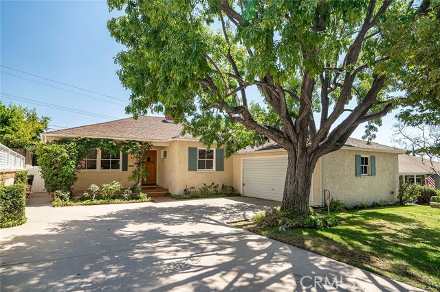 936 Cambridge Drive photo 1
