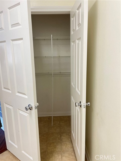 5384 Palestrina Way, Fontana CA: https://media.crmls.org/medias/834e4816-b0b9-4dbb-b6bc-968cb51cf12f.jpg