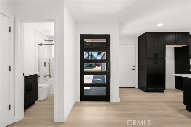 Detail Gallery Image 4 of 41 For 1437 E I St, Ontario,  CA 91764 - 4 Beds | 2 Baths