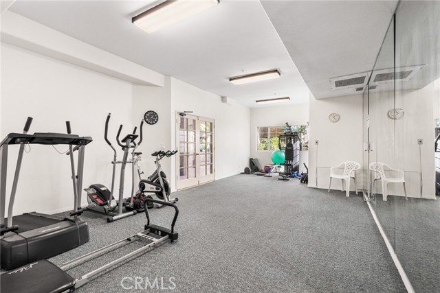 Detail Gallery Image 53 of 66 For 10626 Valley Spring #103,  Toluca Lake,  CA 91602 - 2 Beds | 2 Baths