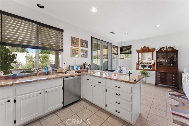 Detail Gallery Image 10 of 35 For 1851 Riviera, Banning,  CA 92220 - 2 Beds | 2 Baths