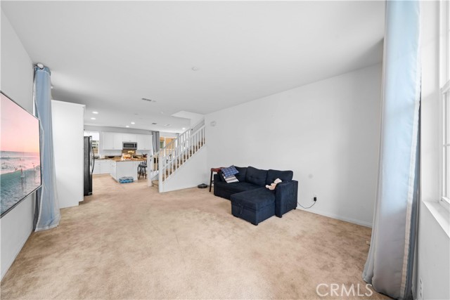 Detail Gallery Image 5 of 42 For 5874 Silver Oaks Dr, Chino,  CA 91710 - 3 Beds | 2/1 Baths