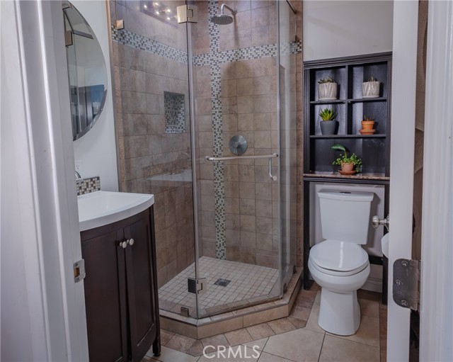 Detail Gallery Image 12 of 25 For 10773 Redmont Ave, Tujunga,  CA 91042 - 2 Beds | 2 Baths